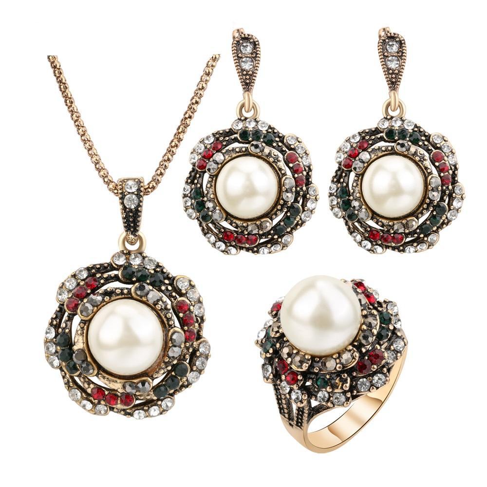 The Vintage Imitation Pearls Jewelry Sets
