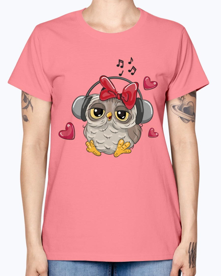 Gildan Ladies Missy T-Shirt 16 Light Colors. Cute Owl